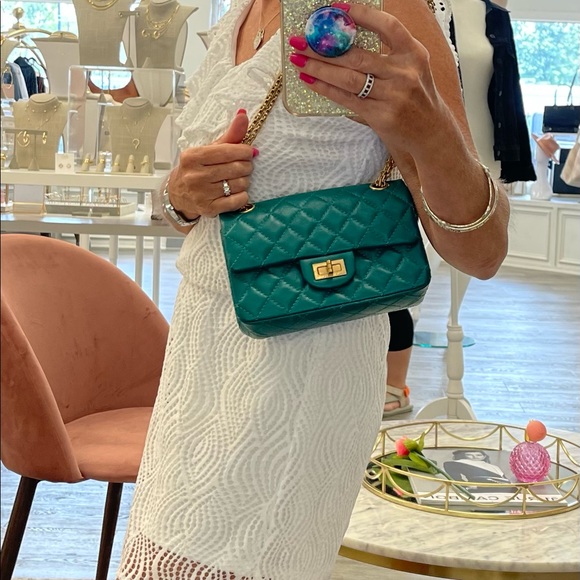 Back on the market Chanel Mini reissue - Picture 15 of 16